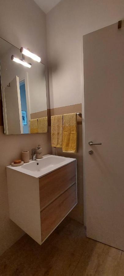 Houston House Apartment มิลาน ภายนอก รูปภาพ
